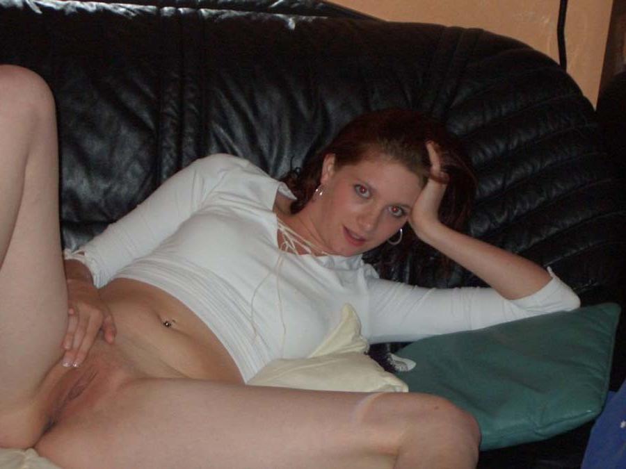 15P Amateur MILF models