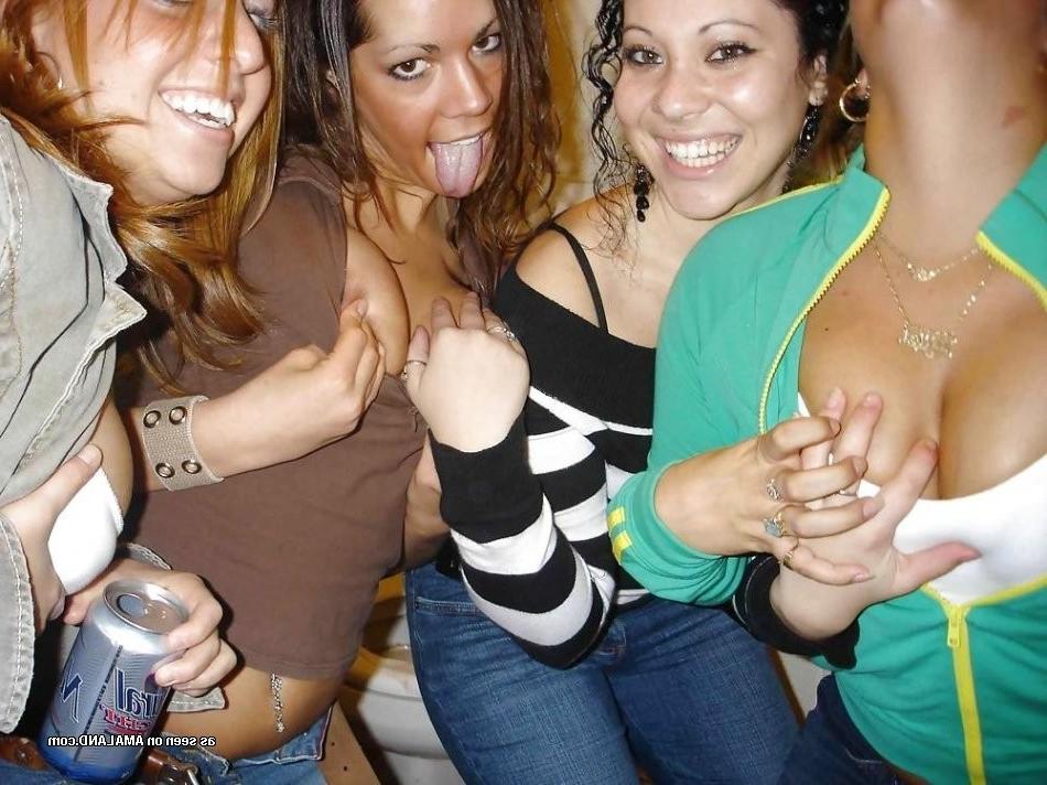 14P Homemade drunk amateur teen college girls flashing