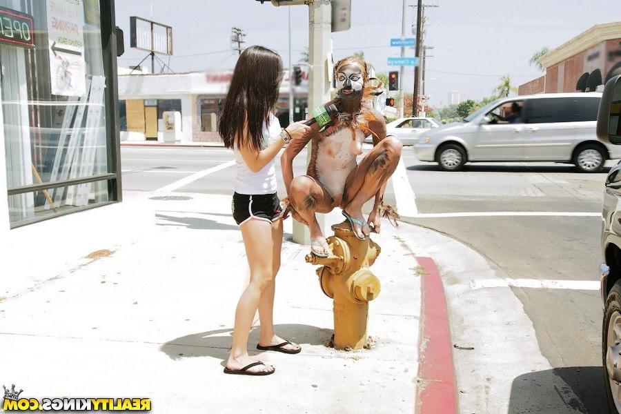 20P Real girl gets naughty for cash