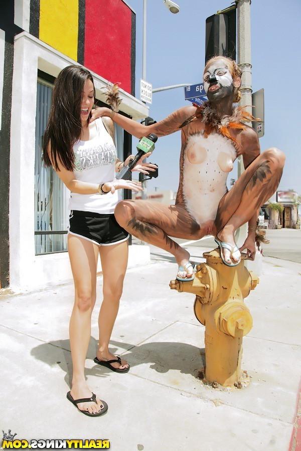 20P Real girl gets naughty for cash
