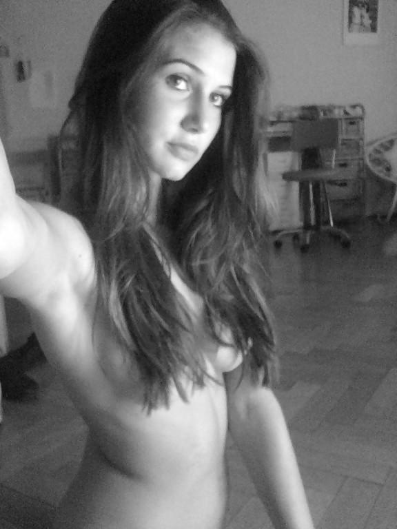 20P Amateur teen girls 5