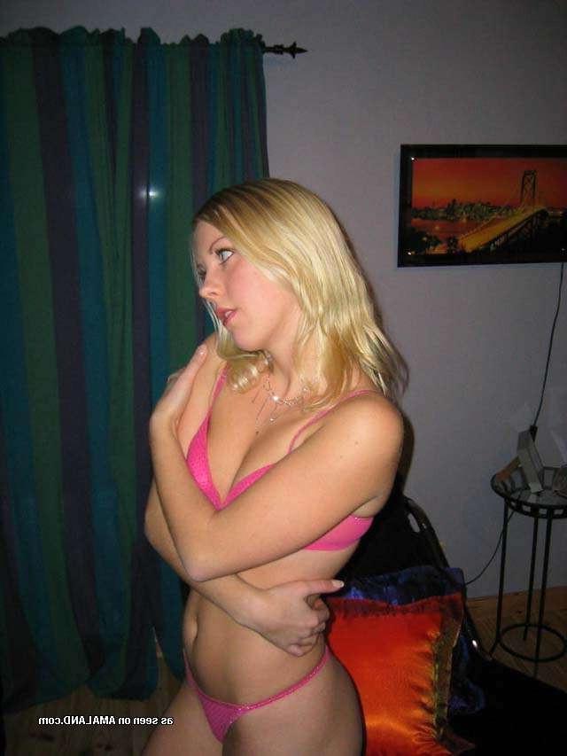 15P Swedish amateur teen GF showers and sucks cock