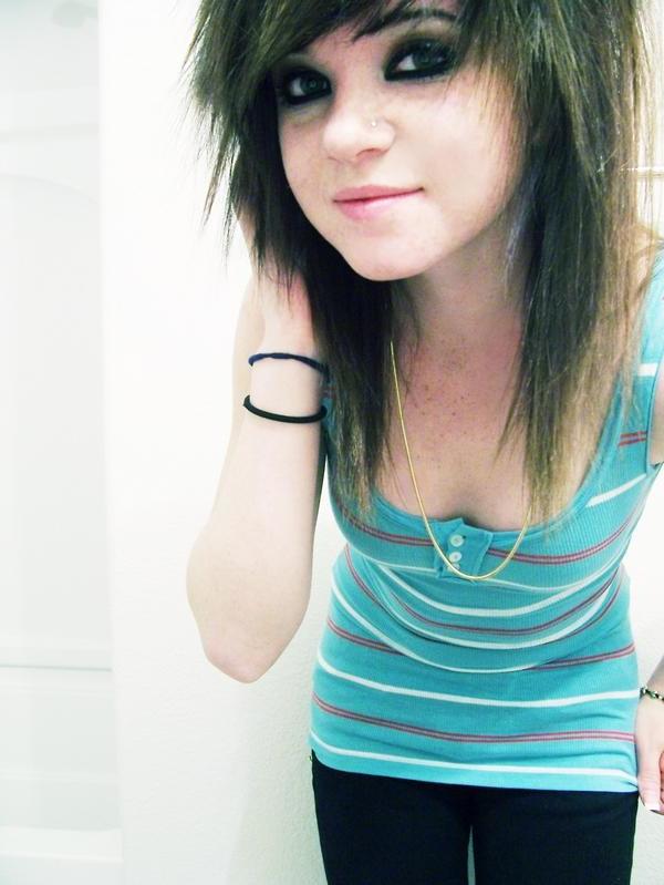 15P Tight selfshot emo amateur teen teasing
