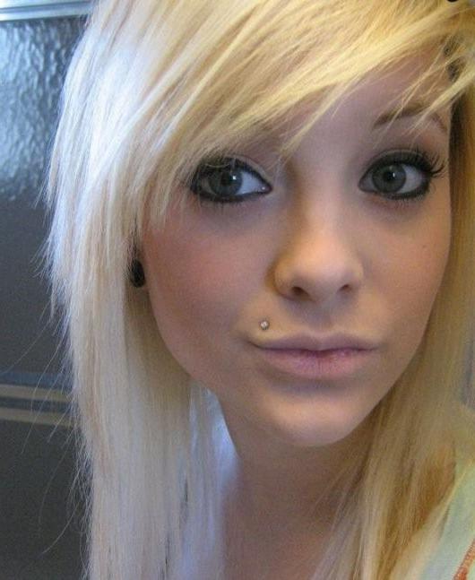 15P Tight selfshot emo amateur teen teasing