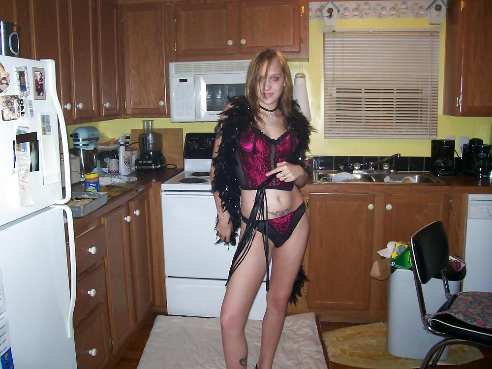 25P HOT AMATEUR TEEN 10
