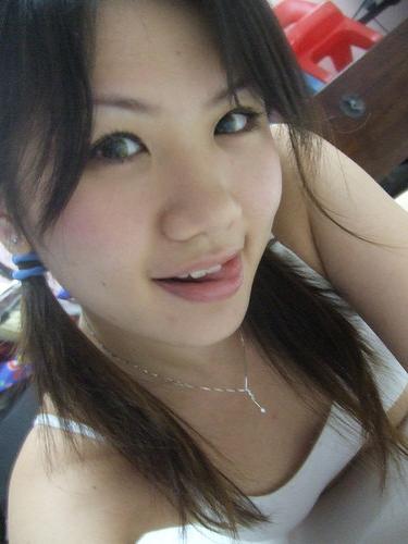 15P Homemade collection of Asian amateur teen girlfriends in action