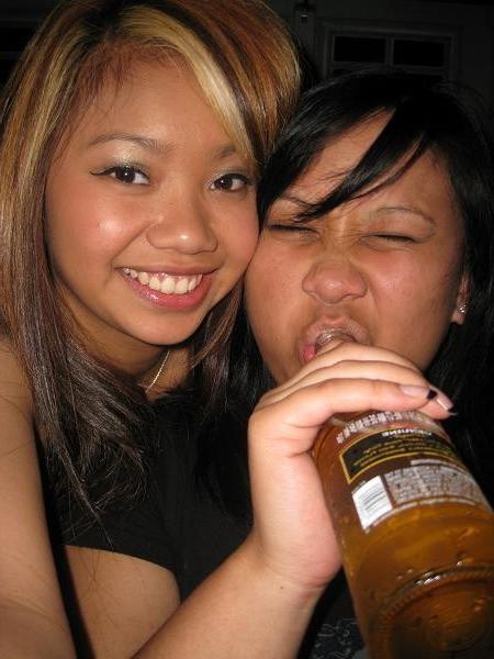 15P Variety of Asian amateur teen girlfriends in real homemade pix