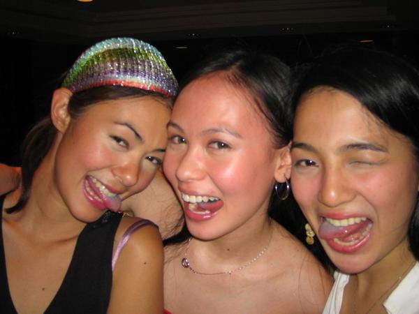 15P Variety of Asian amateur teen girlfriends in real homemade pix