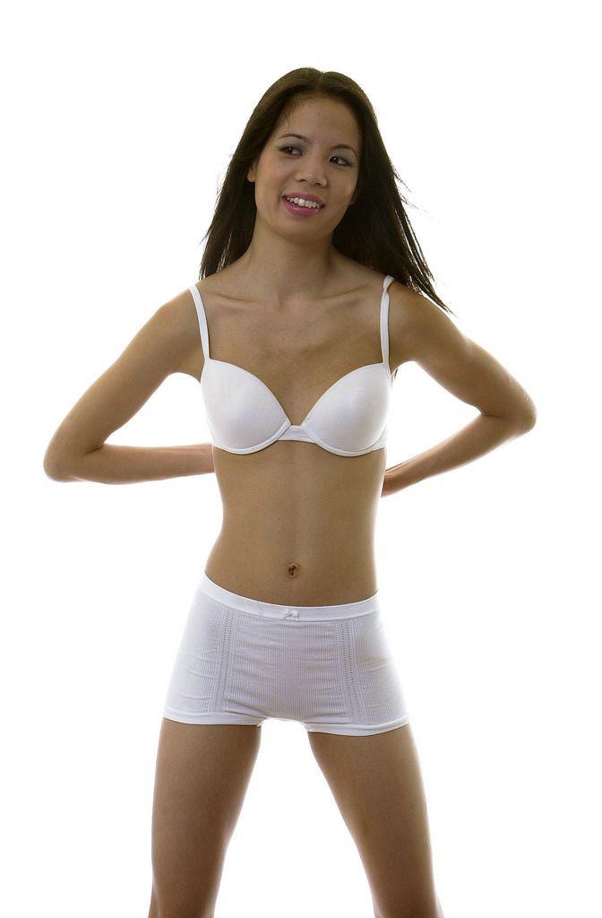 20P Gorgeous asian amateur teen strip teasing in sexy lingerie