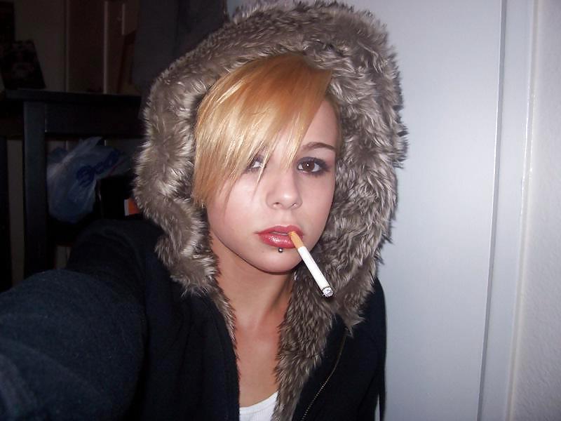 25P HOT AMATEUR TEEN 54