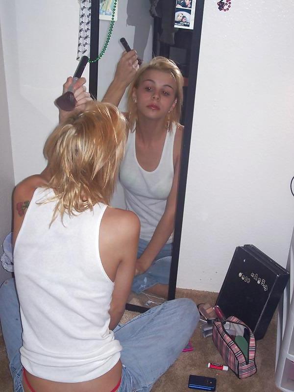 25P HOT AMATEUR TEEN 54