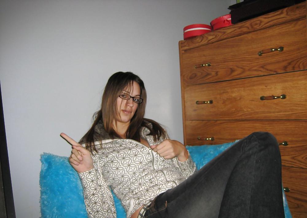 25P HOT AMATEUR TEEN 60