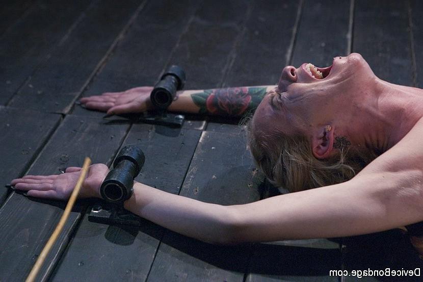 17P Jeze Belle beautifully blonde bound in metal devices her wet pussy vibrated