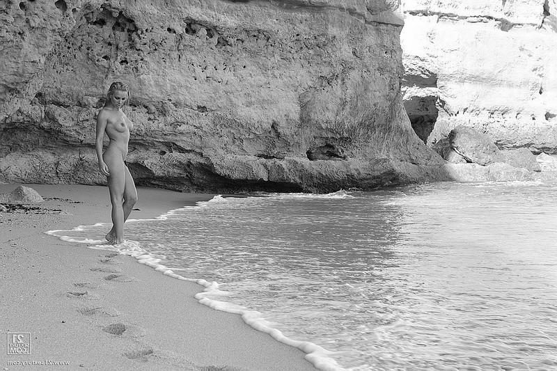 8P Sandy beach