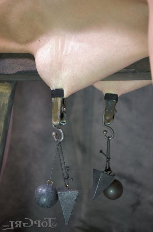 16P Rain Degre lezdom uses her strapon and clamps on submissive mrs Wellington