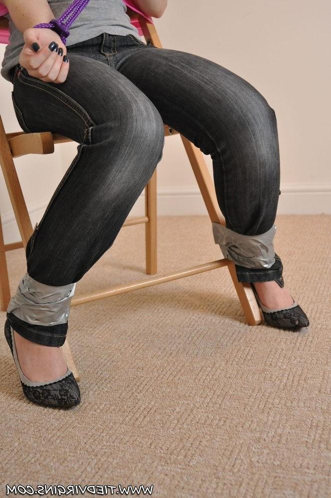12P This slut has her first ever taste of bondage