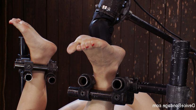 15P Dylan Ryan is metal bound upside down getting machine fucked