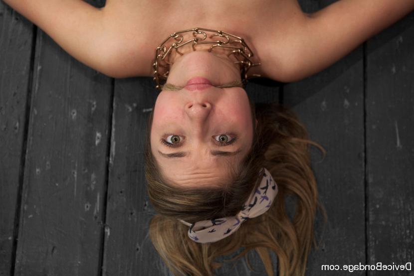 20P Lia Lor pretty princess in challenging bondage is made to cum