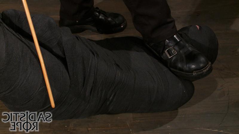 18P Hot young newcomer is brutally tormented and subjected to grueling bondage, brea