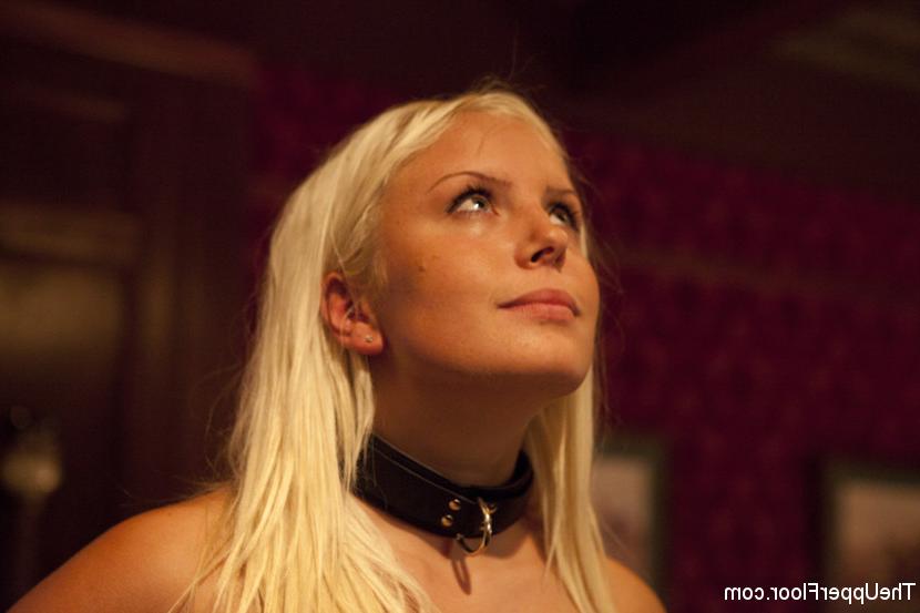15P Kinky bondage photos