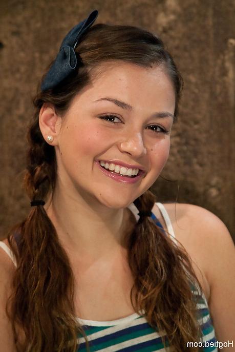 15P Fresh faced bondage babe Allie Haze