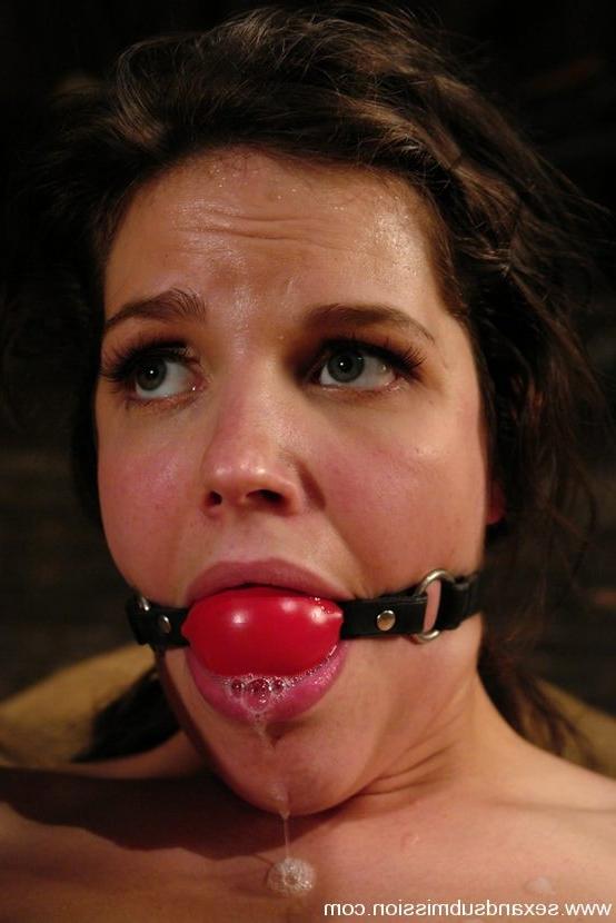 15P Charming Bobbi Starr fucked in every hole in bondage act