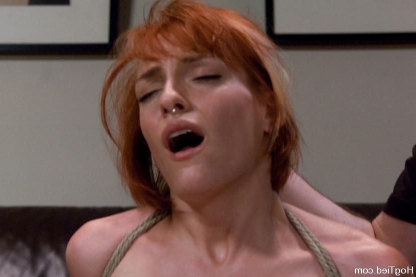 15P Horny redhead bondaged and gets device penetrated in pussy