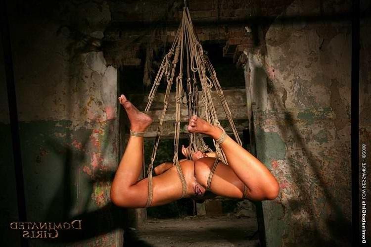 15P Obedient blonde in bondage does deep throat