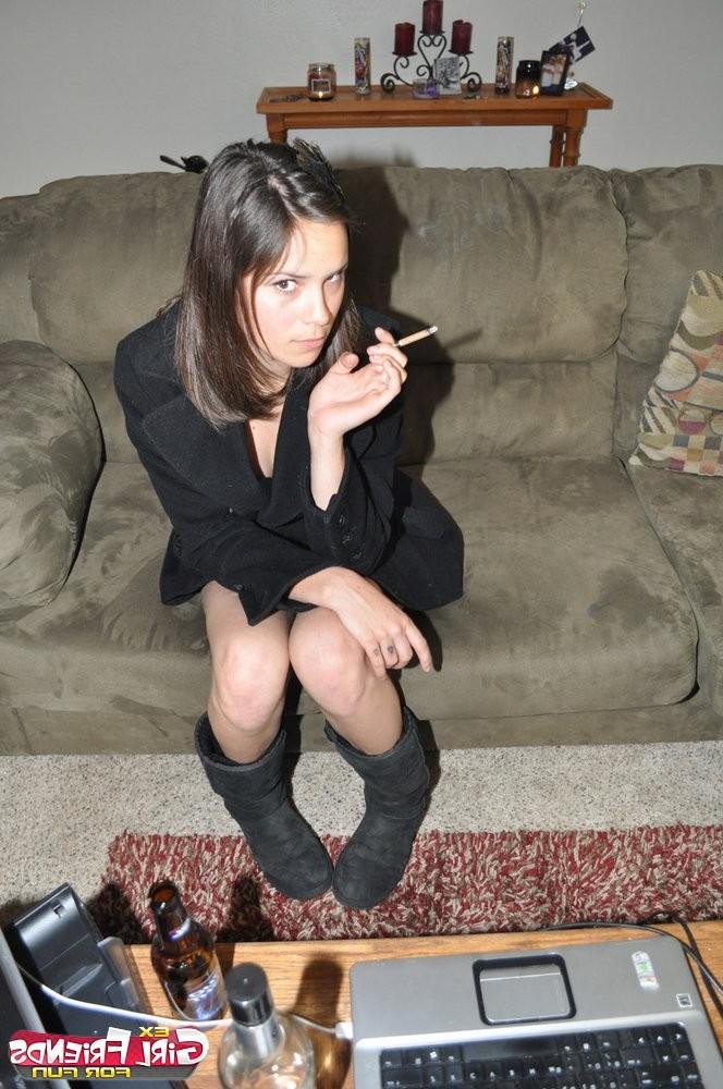 15P Sweet exgirlfriends Blair Cash and Nena James smoking and gettin