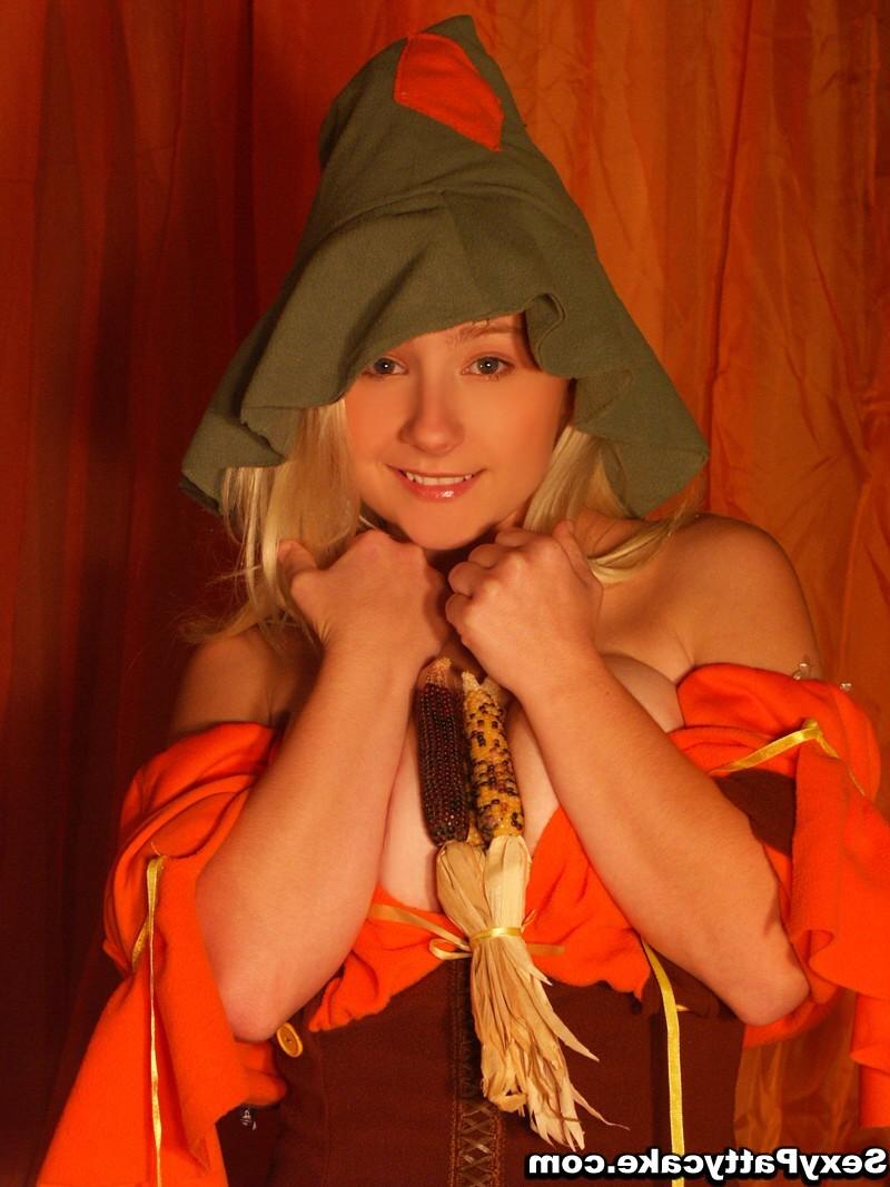 16P Big boob blonde teen in costume