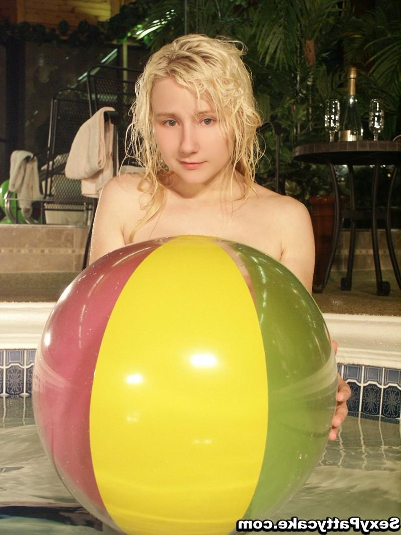 16P Big boob blonde teen Patty
