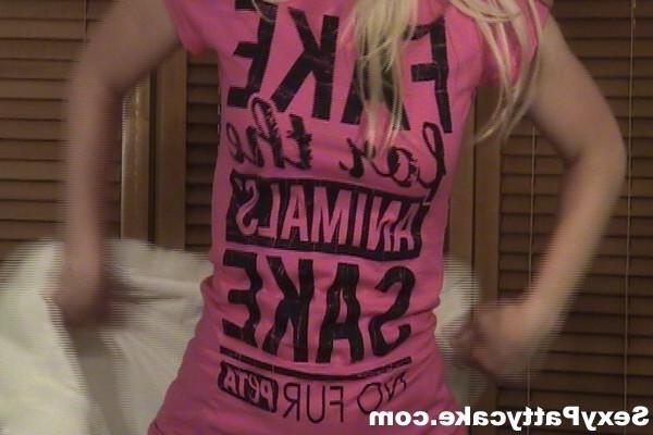 16P Big boob blonde teen girl upskirt