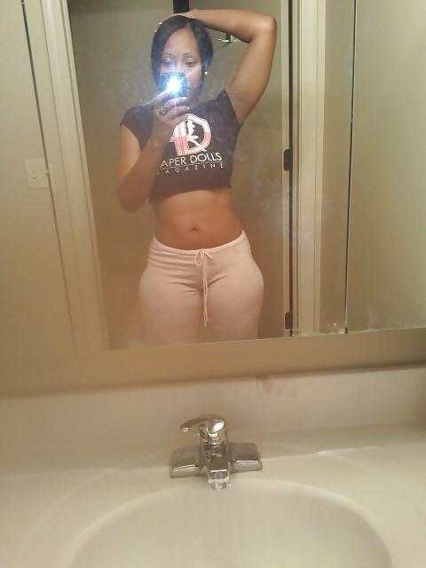 25P Single Ebony Babes From MeetMematch.com