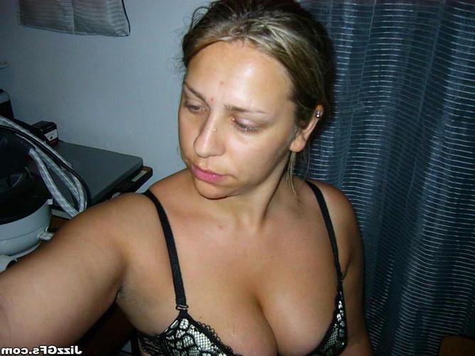 17P Chubby teenie blondie amateur sucking cock and getting jizz