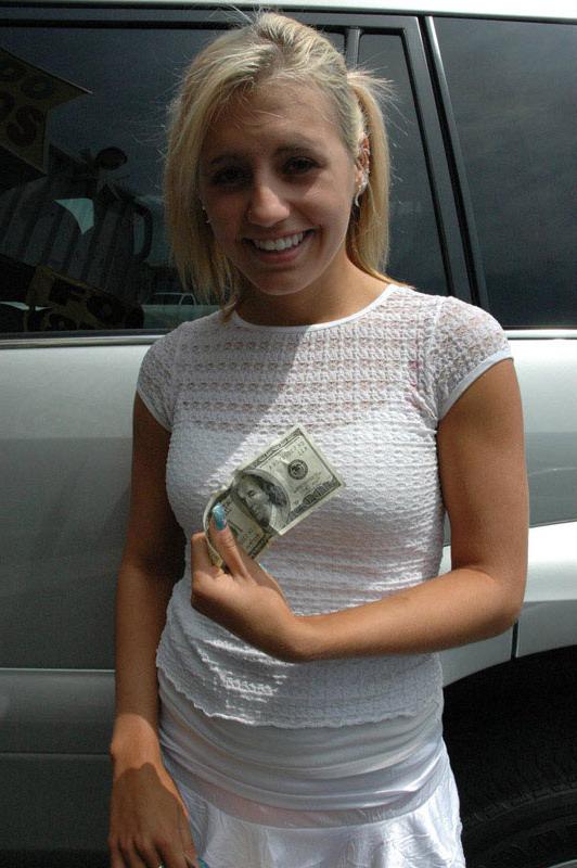 16P Hot teen fucking hard for cash