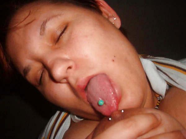 14P Starr L - Sucking and fucking a huge dildo