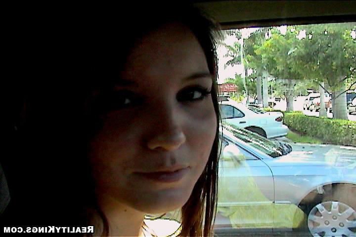 12P Sexy young lorna needed some cash so i picked her up in the parking lot and had 