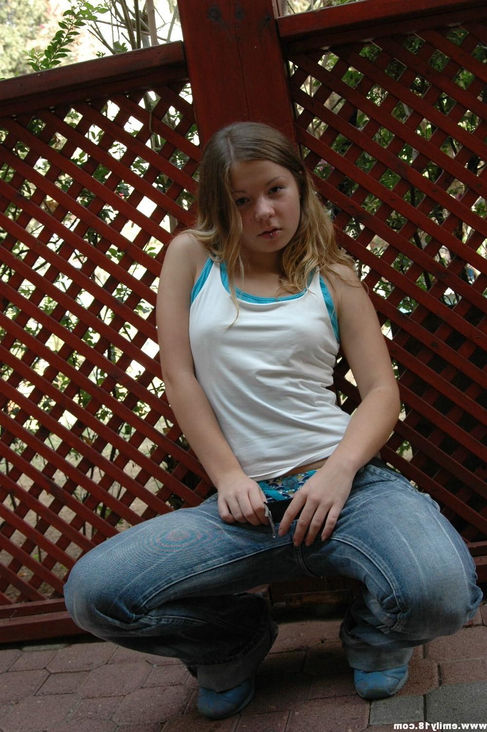16P Amateur teen girl topless outside