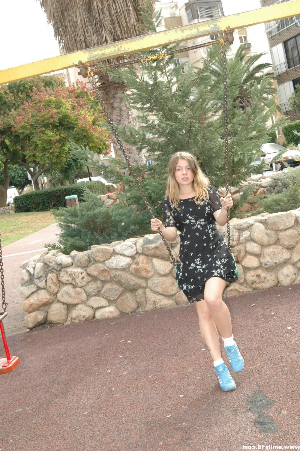 16P Amateur teen girl at playground