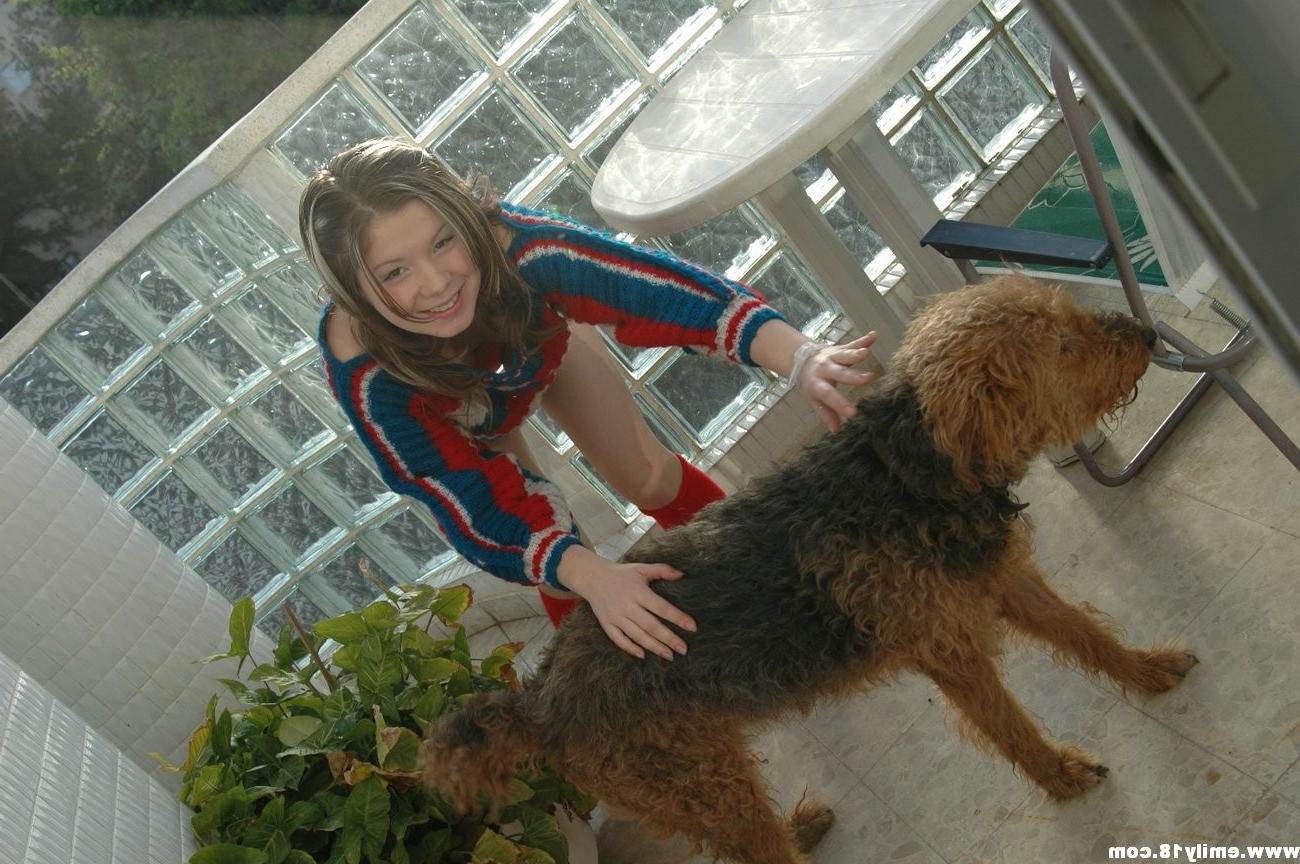 16P Amateur teen girl with her dog