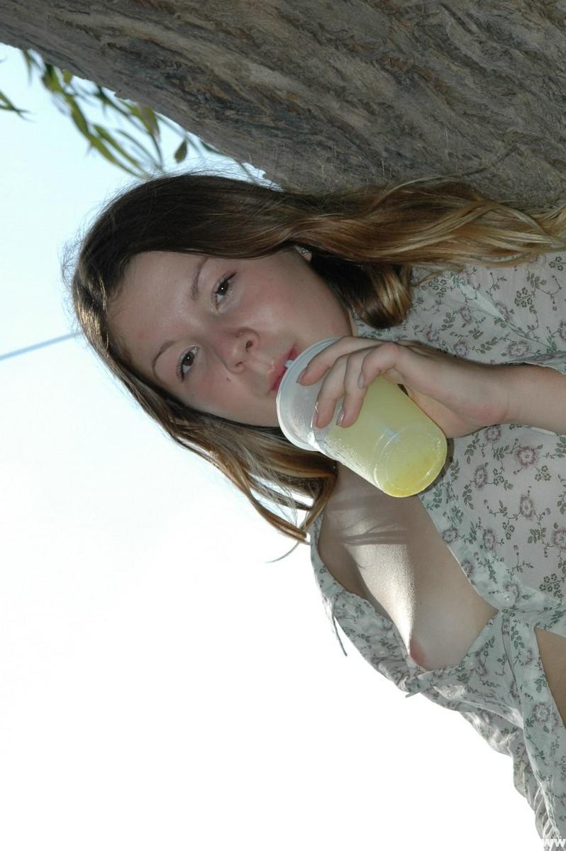 16P Amateur teen girl topless outside