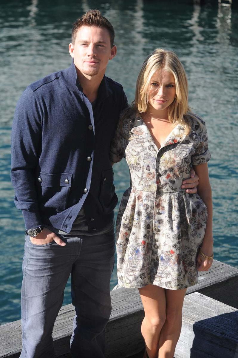 15P Sienna Miller in skimpy thongs and hot perky tits