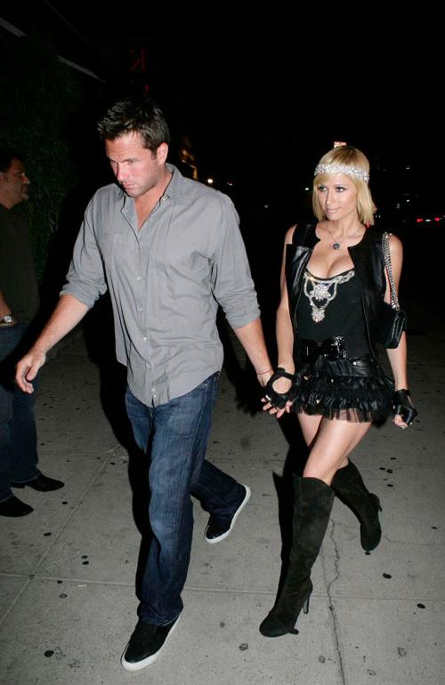 15P Paris Hilton expose her wonderful perky tits