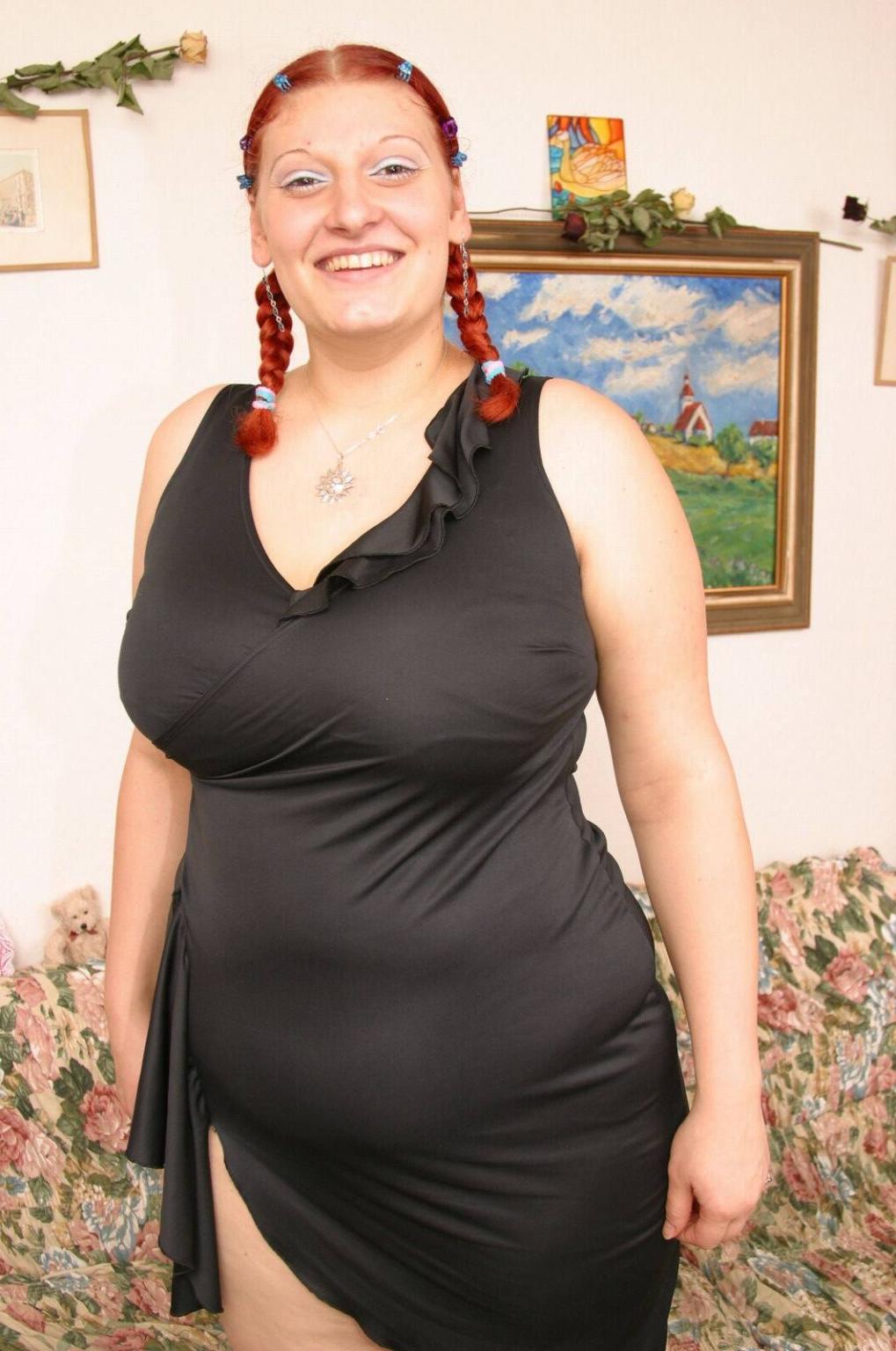 16P BBW babe with HUGE tits and wet, pink pussy