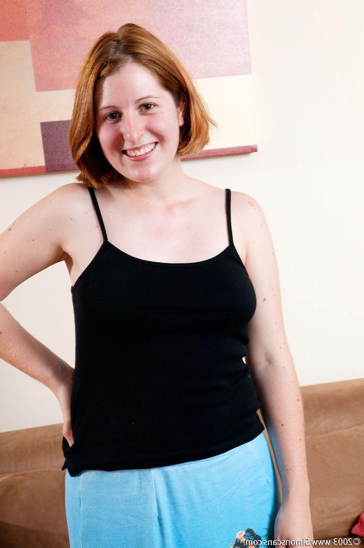 16P Amateur redheads huge hairy snatch spread wide