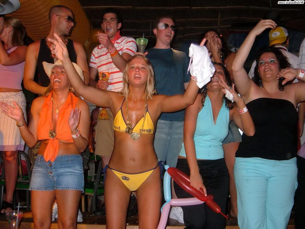 15P Blonde wive gets banged