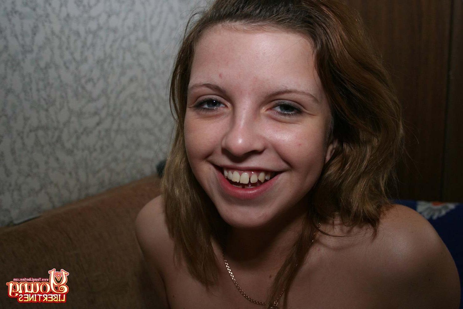 16P Young amateur teen girl fucking