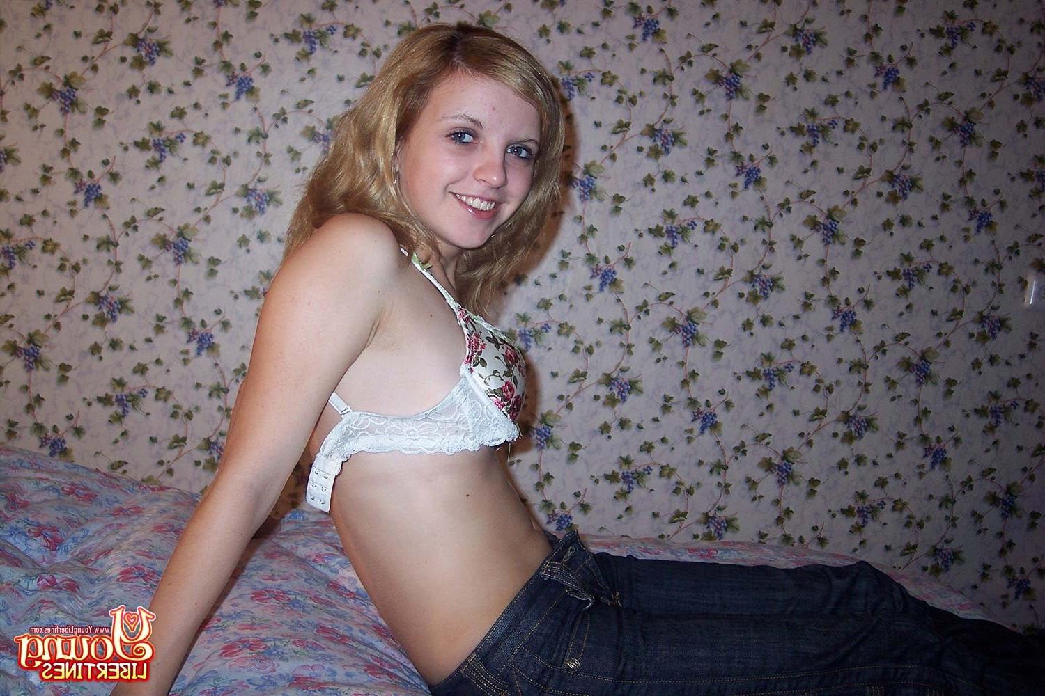 16P Amateur teen girl first time sex