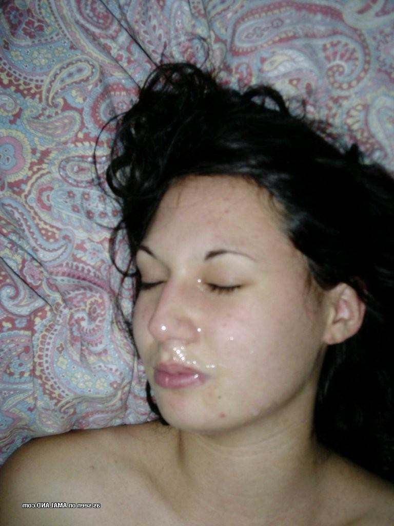 15P Collection of real amateur teen GFs getting cumshots and facials
