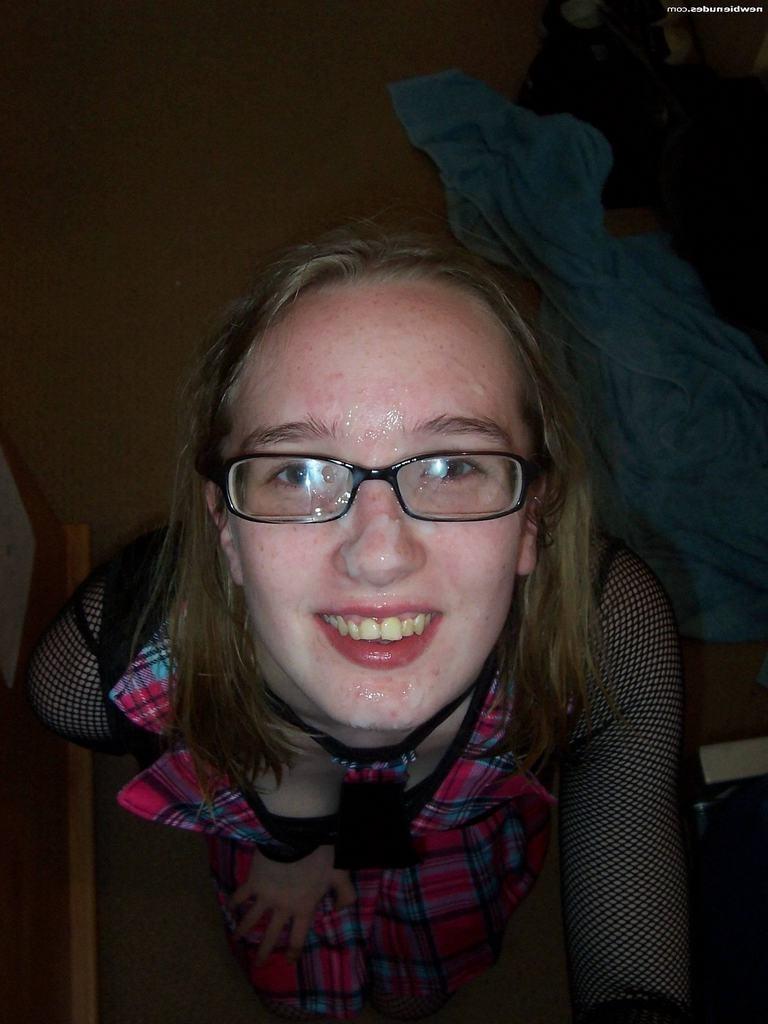 15P Homemade horny amateur teen girlfriend facial cumshot collection